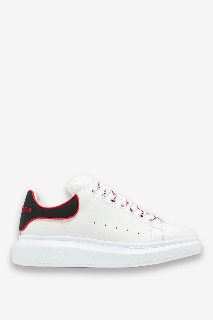 TENIS ALEXANDER MCQUEEN BLANCO CONTORNO ROJO