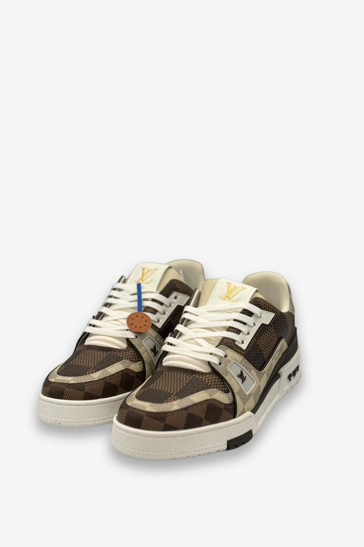 TENIS LV TRAINER CAFE BEIGE BLANCO
