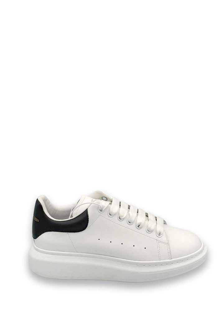 TENIS ALEXANDER MCQUEEN BLANCO NEGRO (PIEL)